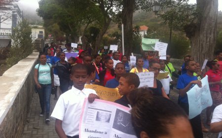 IGREJA ADVENTISTA DA BRAVA REALIZA MARCHA ANTITABACO