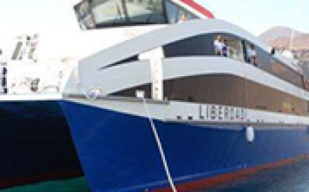 Liberdadi retido no porto da Praia por indisponibilidade de inspectores AMP