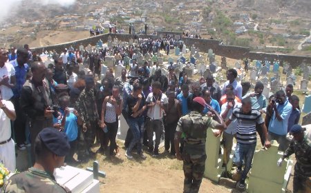 Cerimónia fúnebre do soldado Adilson, uma das vítimas do Monte Tchota