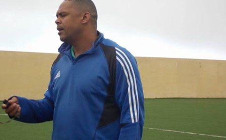 TREINADOR DO SPORTING DA BRAVA ACREDITA NUMA BOA PRESTAÇÃO DA EQUIPA NO CAMPEONATO NACIONAL DE FUTEBOL