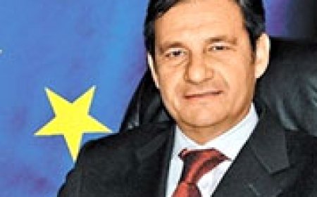 José Manuel Pinto Teixeira passa em revista projectos da UE no Fogo e na Brava