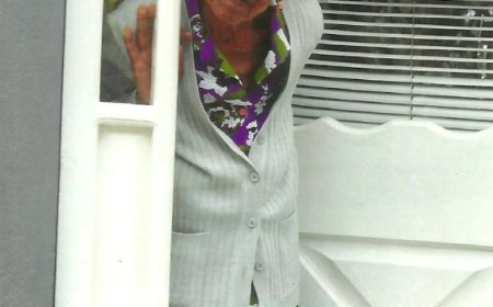 GRUPO “MOCIDADE BRAVENSE RENASCIDA” HOMENAGEA “NHA MARTA”