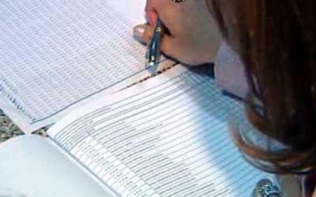 EUA - EXPOSIÇÃO DE CADERNOS DE RECENSEAMENTO ELEITORAL, PARA CONSULTAS E RECLAMAÇÕES