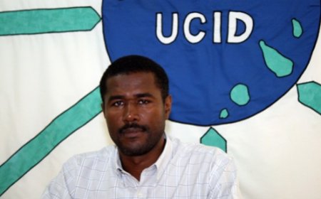 PRESIDENTE DA UCID NA BRAVA PARA CONTACTO COM A POPULAÇÃO