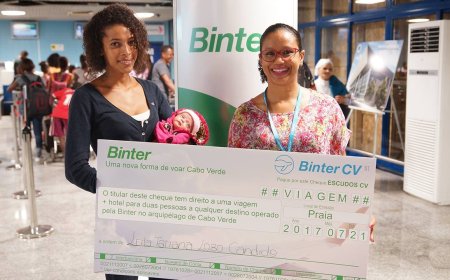 Leila Tatiana, natural de Campo Baixo, passageira 100.000 da Binter CV