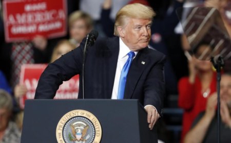 Trump proíbe pessoas transgénero de entrar no Exército dos EUA