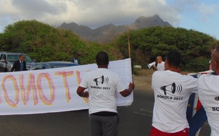 São Vicente: Movimento Sokols “bloqueia” comitiva do PM e pede “autonomia, já”