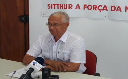 Despedimentos na TACV. Proposta de rescisão de contratos sem base negocial