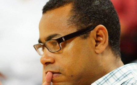 PALÁCIO DO PLATEAU: O REVANCHISMO FICA À PORTA