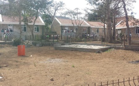 Pronta a base para receber o contentor web lab na Escola Secundária da Brava