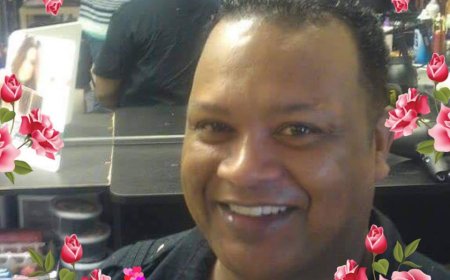 Rosto de uma ilha, uma ilha com rosto (Alberto Pina)