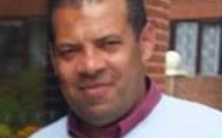 Aurelio Spinola, candidato a Vereador, na cidade de Great Yarmouth Norfolk, escreve uma carta aos eleitores solicitando apoio