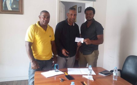 Camara Municipal concede subsidio a equipa do Morabeza