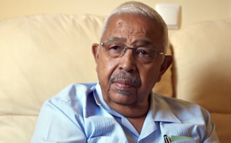 Mo Ibrahim destaca Pedro Pires como “um herói” africano