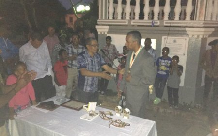 Medalha de Ouro ganha pelo Atleta Olímpico Jordin Andrade nos Jogos da Francofonia é entregue a Câmara Municipal da Brava.