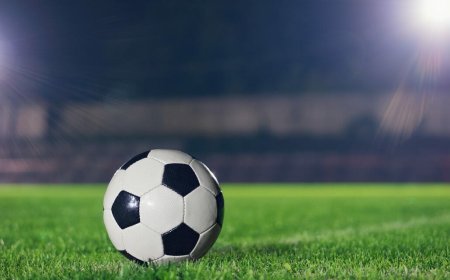 Por culpa da Direcção da Associação, a equipa feminina do Morabeza não participa no campeonato Nacional de futebol feminino.