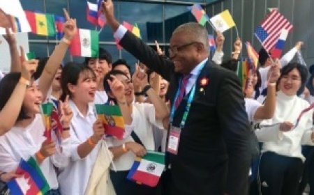 Jorge Santos participa em manifestação para a paz na Coreia do Sul