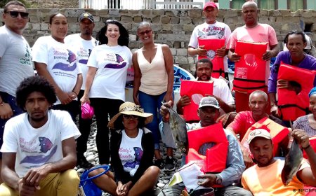 Brava: Marlys Miracle Foundation entrega coletes salva-vidas aos pescadores de diversas aldeias