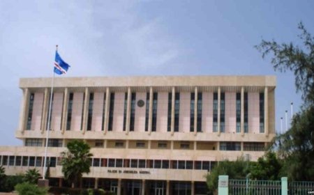 5 de Julho: Parlamento celebra 44 anos da Independência Nacional, Sokols promove manifestação no Mindelo contra governo