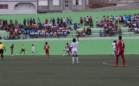 Futebol/Inter-Ilhas: Fogo leva a melhor sobre a Brava vencendo por 3-1 no segundo jogo de hoje