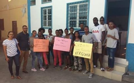 São Nicolau e Brava com problemas de ligações marítimas: Passageiros retidos em plena época do Natal nos cais da Furna e do Tarrafal