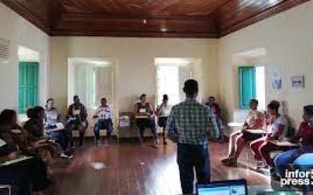 Brava: Associação Biflores capacita peixeiras em educação financeira