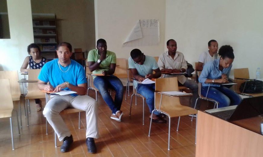 Sala de Recursos promove ação de capacitação no domínio Braille