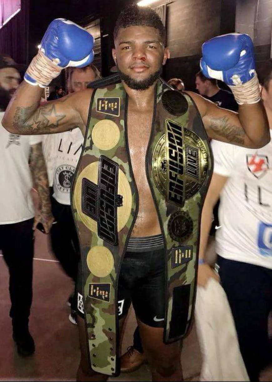 Facto relevante: Luis Tavares, da ilha do Maio, quarta vez campeao do Mundo em Kickboxing.
