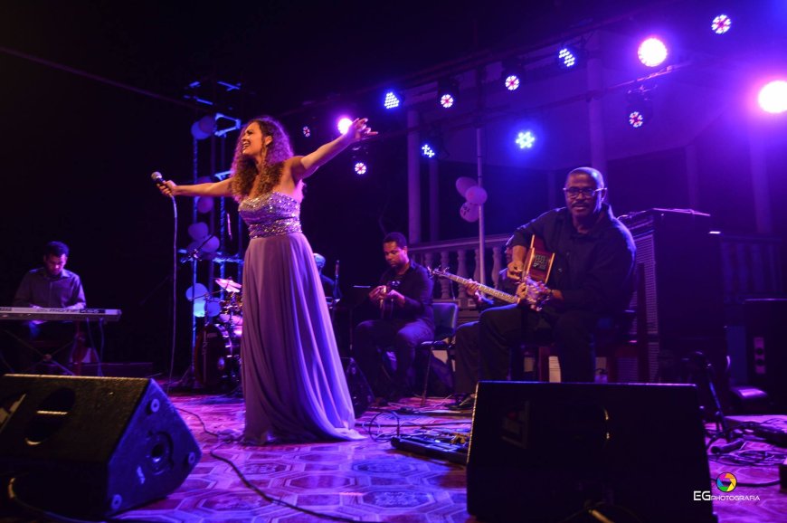 Brava: Solange Cesarovna proporcionou uma noite memorável no lançamento do seu álbum “Mornas”
