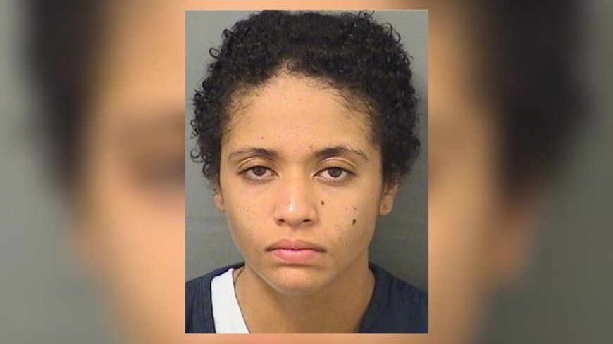 Woman accused of killing her mother in Royal Palm Beach