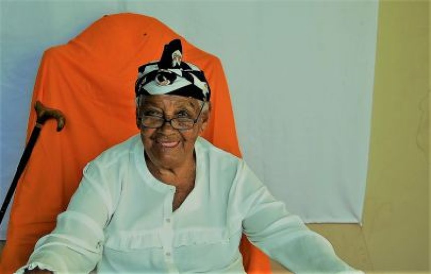 Berta Silva festeja cem anos: Mulher com história que acompanhou três erupções vulcânicas em Chã das Caldeiras