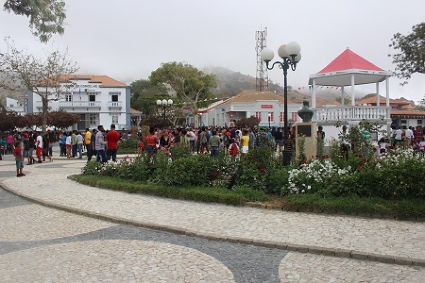 Camilo Goncalves, Francisco Coelho, Orlando Sanches e Aquileu Amado homenageados pelo sector do PAICV de Rhode Island