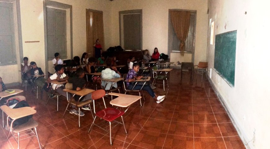 Brava: Alunos da EBNSM participam num laboratório de fotografias