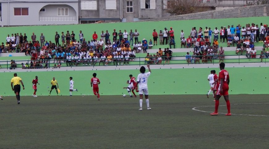 Futebol/Inter-Ilhas: Fogo leva a melhor sobre a Brava vencendo por 3-1 no segundo jogo de hoje
