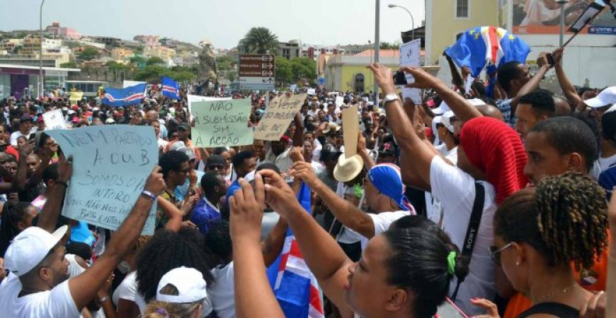 Maioria dos cabo-verdianos insatisfeita com a governação do país