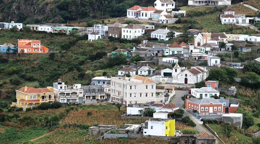 Brava: Edil acredita que ainda em 2019 será lançada primeira pedra para construção da estrada Nova Sintra / NSM