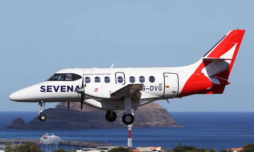 Avião para evacuação de doentes parado por questões legais