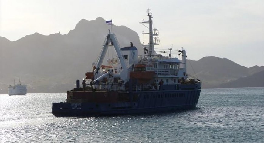 Sotavento ship tilts dangerously and scares passengers