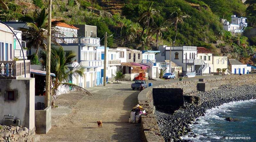 Brava: Instalação da unidade dessalinizadora de Esparadinha é a “solução” para a ilha – edil
