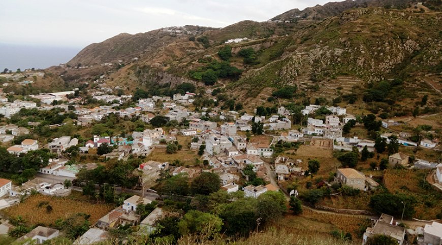 Brava: Alunos da UNICA realizam feira de saúde como forma de apoiar os bravenses