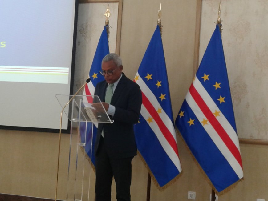 PR de Cabo Verde assinala primeiro ano de mandato com críticas à crispação e avisos ao Governo