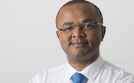 “CABOVERDURAS”. Economist Paulino Dias calls the new maritime transport concession contract a real "salt"