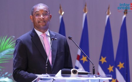 5 de Julho: Presidente da AN pede mais consensos para o país alcançar um desenvolvimento equilibrado e inclusivo