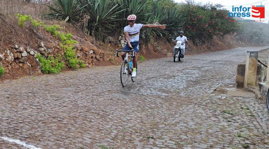Nha Santana: António Gonçalves vence prova de ciclismo e conquista três troféus na Brava no espaço de um mês