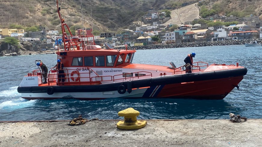 Ilha Brava recebe novo barco da Guarda Costeira para substituir a outra embarcação em serviço por 9 meses