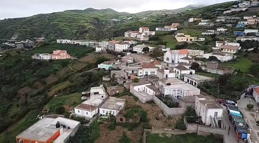 Population showed dissatisfaction with the abandonment of Nossa Senhora do Monte after eight years of elevation to Vila