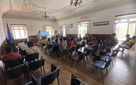 Mães das Aldeias SOS Visit Ilha Brava and are received by the Mayor of the local City Council