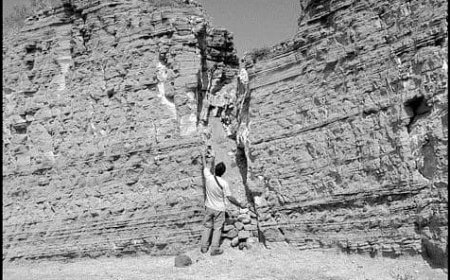 BRAVA NA ESCALA DE RICHTER - Marcos Rocha