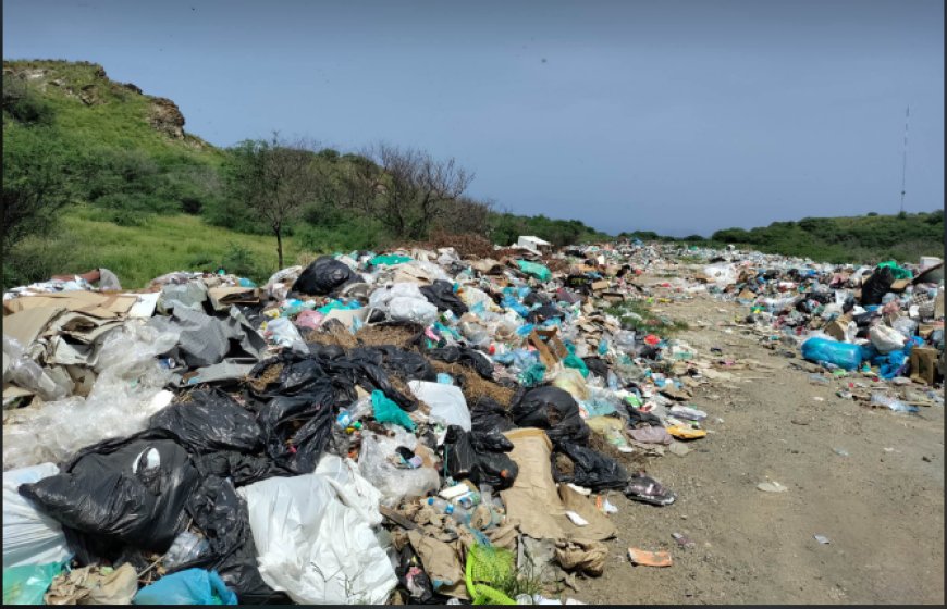 Open dumps worry the population of Brava Island and particularly those in neighboring areas