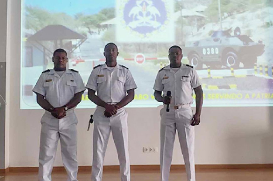 Brava: Alunos da ESET recebem palestra sobre dia de Defesa Nacional, recrutamento militar e Forças Armadas
